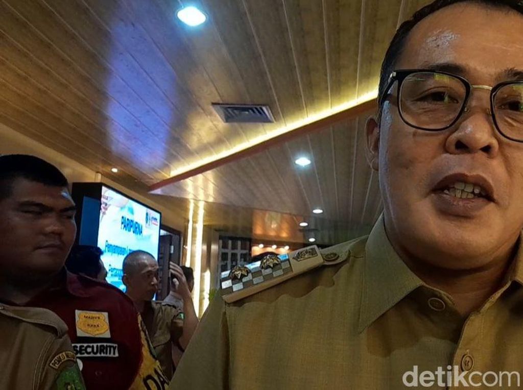Dukung Larangan Impor Baju Bekas, Wawalkot Medan: Itu Limbah! Dukung Larangan Impor Baju Bekas, Wawalkot Medan: Itu Limbah!