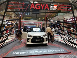 All New Agya Tebar Pesona di Mall Kota Kasablanka: Boleh Test Drive Cuma-cuma
