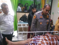 Lerai Perkelahian, Personel Polsek Batu Ampar Batam dan Warga Terluka