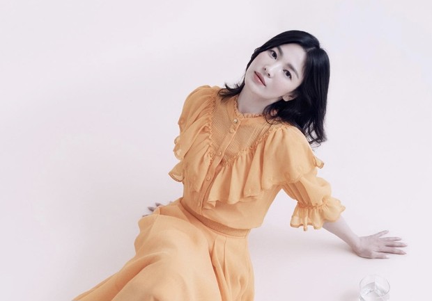 Cuci wajah pakai susu, cara unik Song Hye Kyo menjaga kesehatan kulitnya / Foto: instagram.com/kyo1122