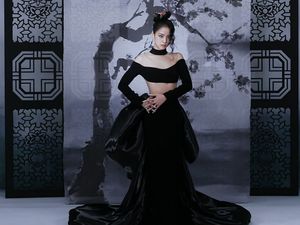 7 Gaya Jisoo BLACKPINK Pakai Outfit Rp 258 Juta di Teaser Video Klip Flower 7 Gaya Jisoo BLACKPINK Pakai Outfit Rp 258 Juta di Teaser Video Klip Flower