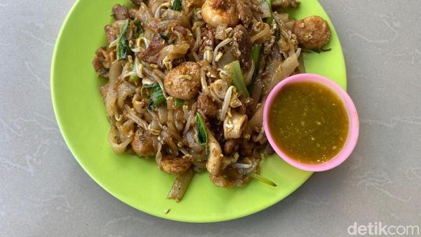 Gurih Mulur Kwetiau Arang khas Medan yang Eksis Sejak 38 Tahun Lalu