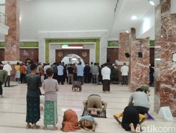 Perbedaan Rakaat Salat Tarawih di Masjid Agung Majalengka Hal Lumrah