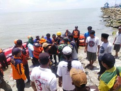 Nelayan Tuban yang Perahunya Pecah Diterjang Puting Beliung Ditemukan