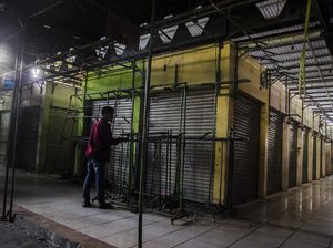 Nah Loh, Pasar Pakaian Bekas di Gedebage Tutup