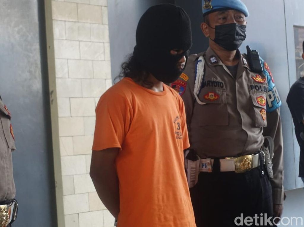 Motif Pelaku Mutilasi di Kaliurang, Polisi: Terlilit Pinjol Rp 8 Juta Motif Pelaku Mutilasi di Kaliurang, Polisi: Terlilit Pinjol Rp 8 Juta