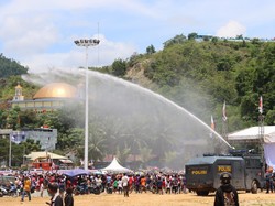 Pembagian Kupon Doorprize HUT Gerindra di Jayapura Ricuh, Panitia Kena Pukul