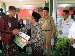 Entaskan Kemiskinan, Ganjar Dorong Penerapan Payroll System Zakat ASN