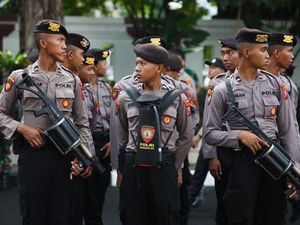 Pendaftaran Polri 2025 Dibuka: Jadwal, Syarat, Cara Daftar-Jenjang Pendidikan Pendaftaran Polri 2025 Dibuka: Jadwal, Syarat, Cara Daftar-Jenjang Pendidikan