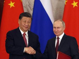 Putin Mesra dengan Xi Jinping, Ini Respons AS Putin Mesra dengan Xi Jinping, Ini Respons AS