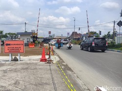Lalin Raya Aloha Bakal Dialihkan untuk Proyek Flyover, Polisi: Tidak Sekarang