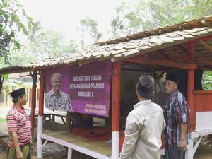 Desa di Madura Kompak Bangun 8 Pos Kamling Ganjar Pranowo