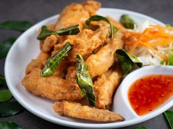 Resep Sayap Ayam Goreng Daun Jeruk yang Renyah Wangi, Buat Buka Puasa