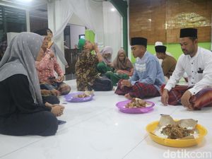 Mengenal Tradisi Megengan Sambut Ramadan di Makam Sunan Muria Kudus Mengenal Tradisi Megengan Sambut Ramadan di Makam Sunan Muria Kudus