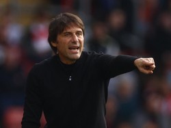 Eks Manajer Tottenham: Conte Kelewatan, Pantas Dipecat