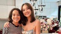 Rayakan Ulang Tahun ke-40, Ini Gaya BCL Saat Makan Enak