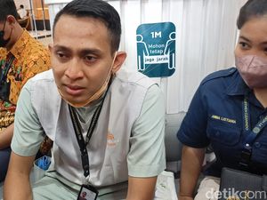 Edi Cleaning Service Kaget Diberi Hotman Duit Segepok: Buat Istri Lahiran Edi Cleaning Service Kaget Diberi Hotman Duit Segepok: Buat Istri Lahiran