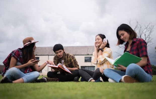 Gali Hal Baru yang Menarik Perhatianmu. Foto Freepik.com: jcomp