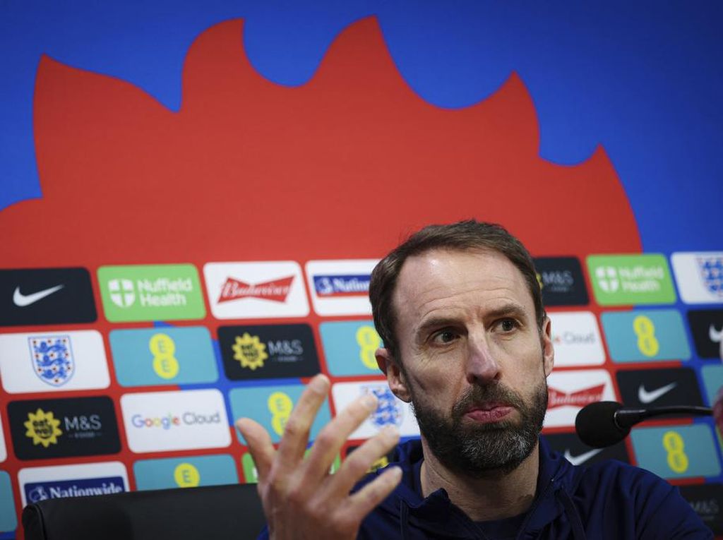 Jika Inggris Juara Euro 2024, Southgate Mungkin Bertahan