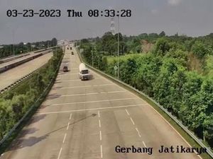 Sempat Diblokir Warga, GT Jatikarya Pagi Ini Kembali Lancar