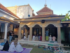Jemaah Aboge Probolinggo Baru Puasa Besok, Malam Ini Tarawih Pertama Jemaah Aboge Probolinggo Baru Puasa Besok, Malam Ini Tarawih Pertama