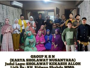 Sederet Artis Lantunkan Sholawat Kekasih Allah