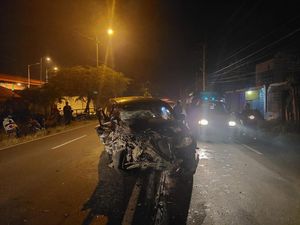 Kecelakaan Beruntun di Mojokerto, 11 Orang Dilarikan ke Rumah Sakit