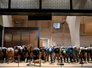 Tata Cara Sholat Tarawih Lengkap dengan Niat & Doanya Tata Cara Sholat Tarawih Lengkap dengan Niat & Doanya