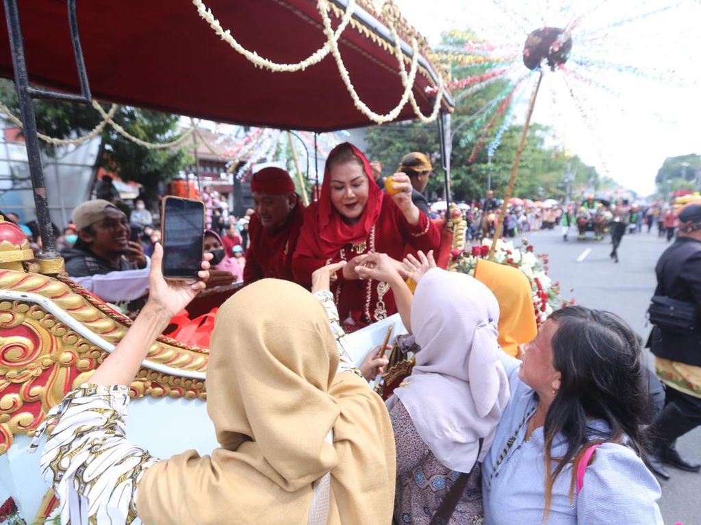 Usai Dugderan, Walkot Semarang Imbau Warga Tak Sahur-Buka Bersama di Jalan Raya Usai Dugderan, Walkot Semarang Imbau Warga Tak Sahur-Buka Bersama di Jalan Raya