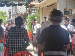 Sadis! Eka Tewas Ditusuk Membabi Buta di Depan Istri-Dua Anaknya