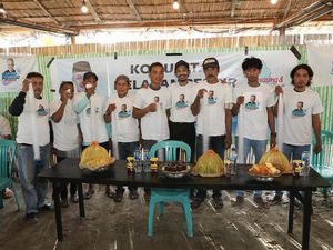 Relawan Ganjar Beri Bantuan Jaring-Serap Aspirasi Nelayan di Pinrang