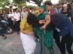 Viral 2 Wanita Duel Diduga gegara Pria di Maros, Polisi Turun Tangan