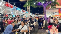Ngabuburit Seru di G Town Square, Cicip Jajanan Korea dan Kuliner Legendaris