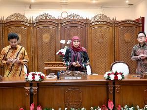 Khofifah Minta Seluruh Layanan Publik di Pemprov Jatim Terintegrasi