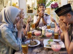 Doa Buka Puasa Ramadan: Arab, Latin dan Artinya