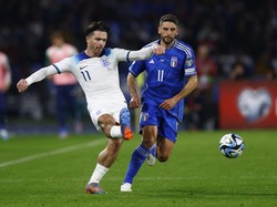 Ya Ampun Grealish... Gawang Kosong Malah Nggak Gol