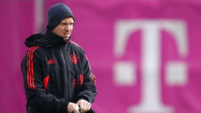 Bayerns head coach Julian Nagelsmann arrives for a training session in Munich, Germany, Tuesday, March 7, 2023 prior to the Champions League group round of 16 second leg soccer match between Bayern Munich and Paris Saint Germain. Bayern will face PSG on Wednesday, March 8, 2023. (AP Photo/Matthias Schrader)