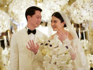 Kevin Sanjaya dan Valencia Tanoe Menikah di Paris, Mewah Dekorasi Serba Putih Kevin Sanjaya dan Valencia Tanoe Menikah di Paris, Mewah Dekorasi Serba Putih