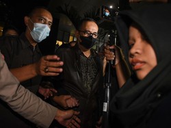 Ada Artis Terkenal Terlibat Pencucian Uang Rafael Alun, Inisialnya R