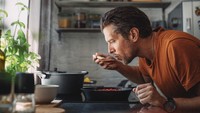 Larangan Mencela Makanan, Jika Tak Suka Tinggalkan