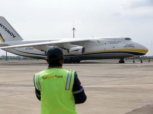 Penerbangan Bandara Kertajati Vs Husein Sastranegara, Apa Bedanya?
