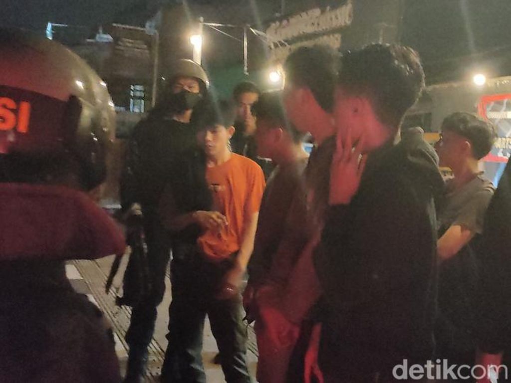5 Remaja Cianjur Ditangkap Polisi gegara Perang Sarung