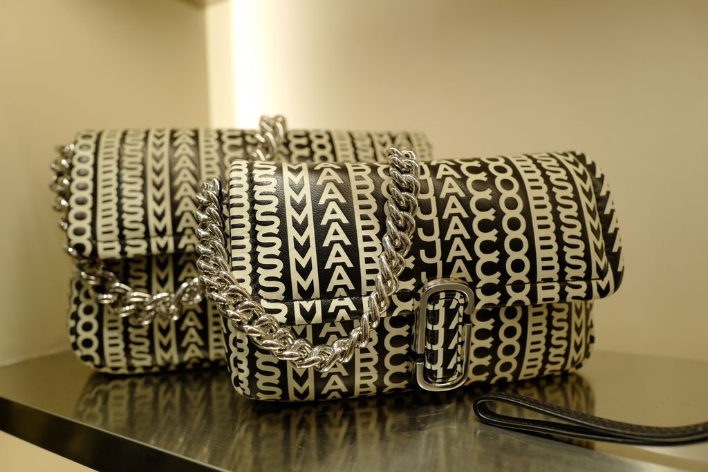 Selebriti Indonesia di peluncuran koleksi terbaru Marc Jacobs