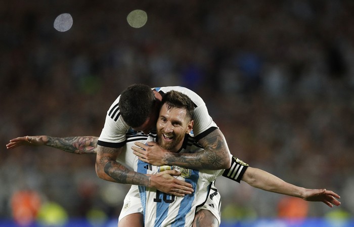 Soccer Football - International Friendly - Argentina v Panama - Estadio Monumental, Buenos Aires, Argentina - March 23, 2023 Argentinas Lionel Messi celebrates scoring their second goal with teammates REUTERS/Agustin Marcarian
