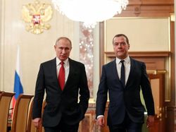 Eks Presiden Rusia: Penangkapan Putin Berarti Perang!