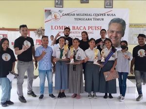 Asah Bakat Milenial, Relawan Ganjar Gelar Lomba Baca Puisi di Kupang