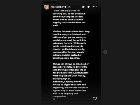 Hailey Bieber buka suara soal kegaduhan antara dirinya dengan Selena Gomes, Sabtu (25/3) dini hari waktu Indonesia.