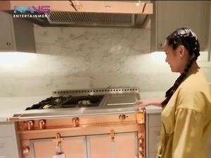 Penampakan Kompor Baru Nagita Slavina, Harganya Capai Rp 1 M! Penampakan Kompor Baru Nagita Slavina, Harganya Capai Rp 1 M!