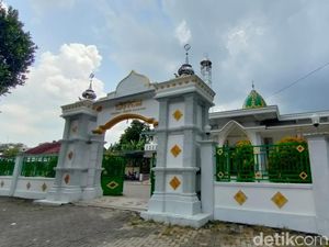 Jejak Prajurit Mataram Ki Ageng Wiroyudo di Balik Masjid Tertua Bojonegoro Jejak Prajurit Mataram Ki Ageng Wiroyudo di Balik Masjid Tertua Bojonegoro