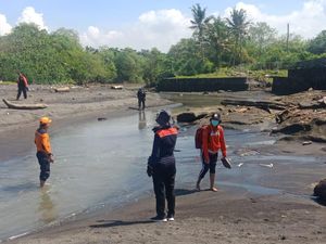 Hendak Jemput Istri, Warga Dilaporkan Hilang di Sekitar Pantai Nyanyi Hendak Jemput Istri, Warga Dilaporkan Hilang di Sekitar Pantai Nyanyi